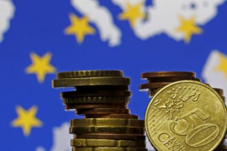 EU finance ministers agree on a path to establish digital euro holding limits, advancing plans for a central bank digital currency.